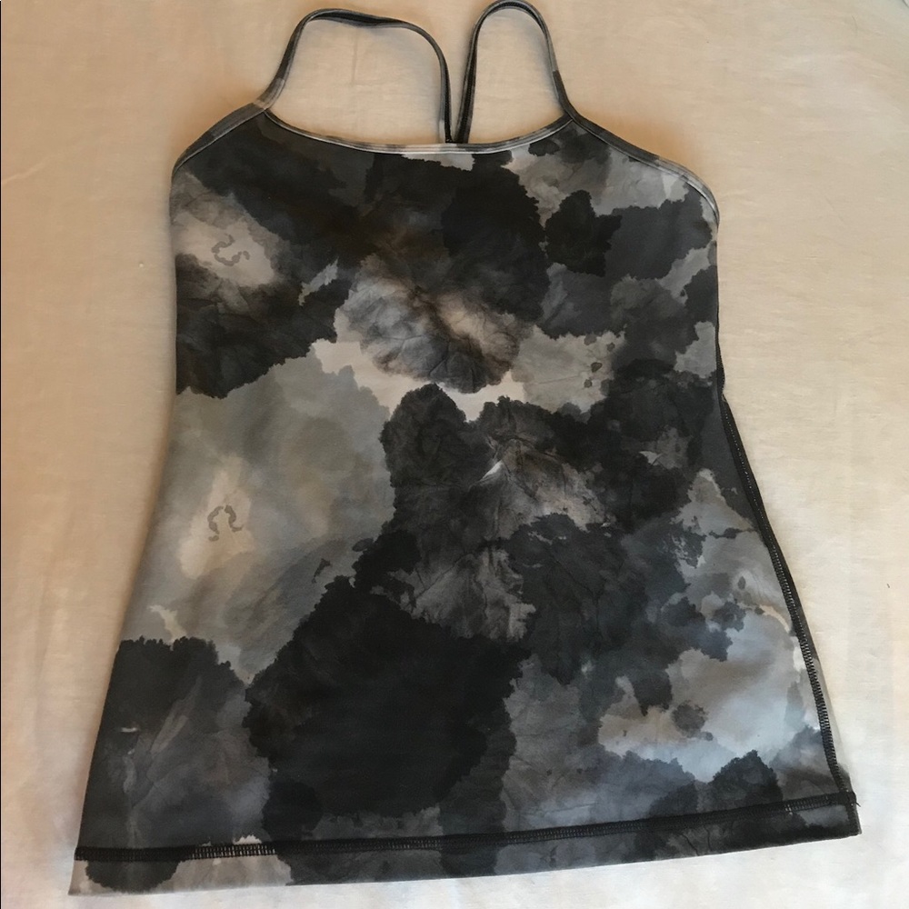 LuLu Lemon tank. Size 6